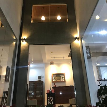 Ivy Bungalow Нувара Елия Екстериор снимка