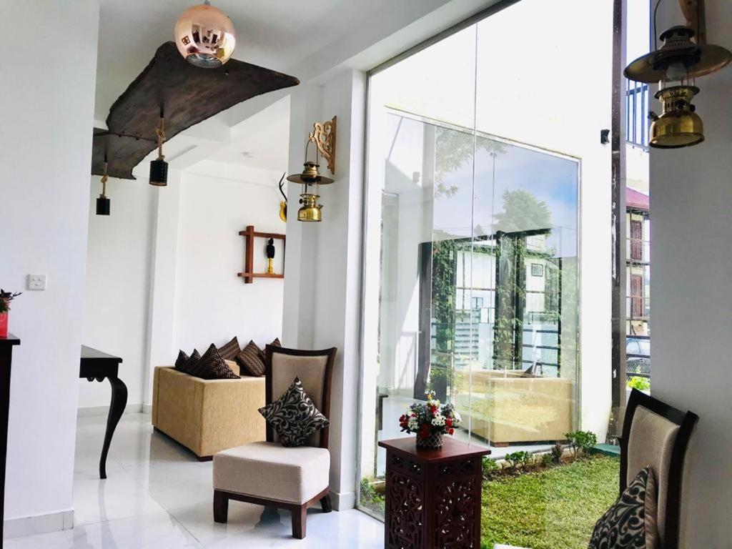 Ivy Bungalow Нувара Елия Екстериор снимка