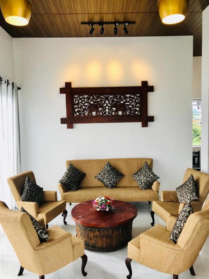 Ivy Bungalow Нувара Елия Екстериор снимка